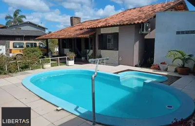 Casa 3 dormitórios, sendo 1 suites, 9 vagas - bairro ponta grossa porto alegre r