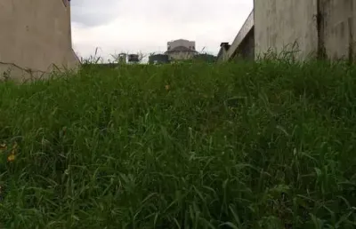 Terreno à venda na Rua Upamaroti, 820, Cristal, Porto Alegre