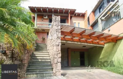 Casa de 3 dormitórios no jardim isabel com vista para o guaíba.