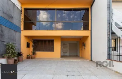 Casa com 4 quartos à venda na Rua Damasco, 38, Azenha, Porto Alegre
