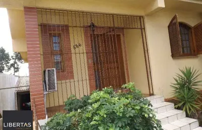 Casa para venda - 250m², 3 dormitórios, sendo 3 suites, 7 vagas - medianeira