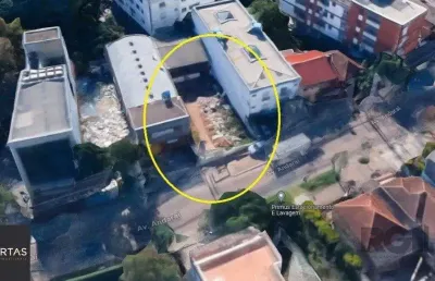 Terreno à venda na Avenida Andaraí, 507, Passo da Areia, Porto Alegre