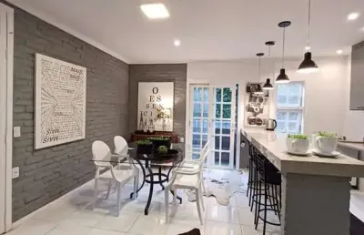 Casa 2 dormitórios à venda rio branco porto alegre/rs