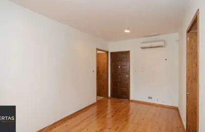 Vende-se apartamento com 2 quartos(1 suíte) e 68m² - petrópolis