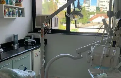 Sala comercial 2 dormitórios à venda floresta porto alegre/rs