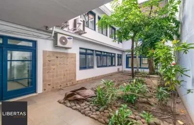 Predio comercial com 1000m², 5 vagas, no bairro higienópolis em porto alegre par