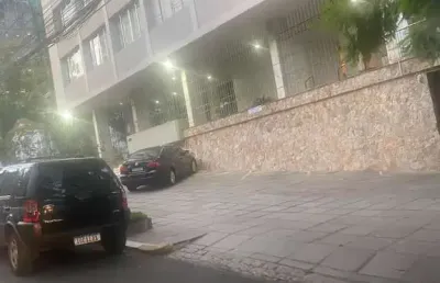 Apartamento com 4 quartos à venda na Rua Ramiro Barcelos, 1314, Bom Fim, Porto Alegre