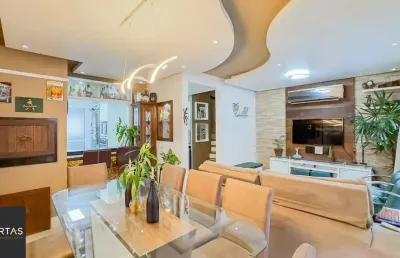 Casa com 4 quartos e 2 vagas em condomínio fechado no bairro ecoville.
