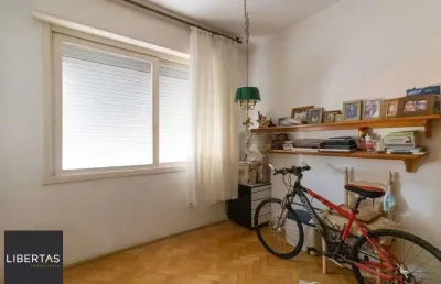 Apartamento de 3 quartos, suíte e 1 vaga de garagem no bairro moinhos de vento
