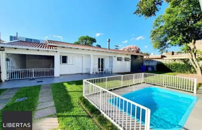 Casa de  3 dormsitorios no bairro camaquã - porto alegre