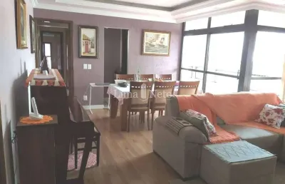 Apartamento 155m², 4 dormitórios, 1 suíte, 2 vagas cobertas