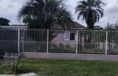 Casa com 4 quartos à venda na Rua Bagé, --, Niterói, Canoas