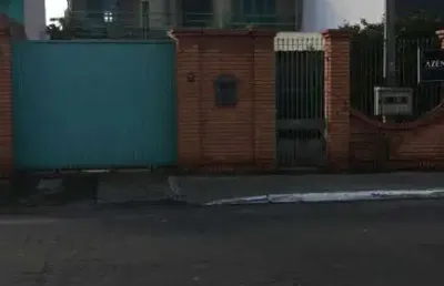 Sobrado á venda, 2  dormitórios no bairro rio branco , canoas