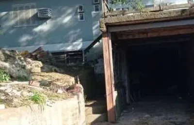 Sobrado na rua fredolino de souza soares bairro boa saúde novo hamburgo- rs.
