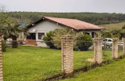 Chácara 4 hectares com 3 casas de alvenaria no município de montenegro- rs