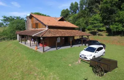 Chacara com 5,8 hectares com casa de 200m² estrada do luizinho em portão - rs