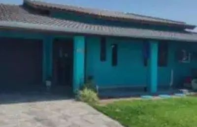 Casa de alvenaria no bairro indianópolis tramandaí -rs