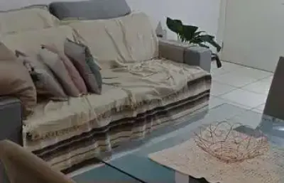 Apartamento térreo 3 dormitórios condomínio barcelona rua camboatás  igara