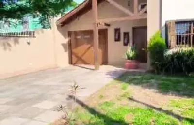 Casa com 204,00m² 3 dormitórios bairro nossa senhora das graças canoas rs.