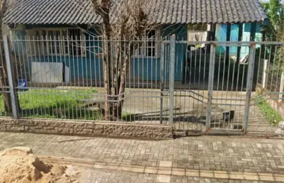 Casa de alvenaria no bairro mathias velho em canoas -rs