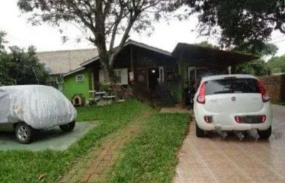 Casa mista localizada na rua barão do rio branco canoas