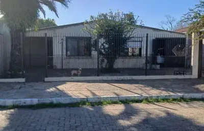Casa alvenaria na rua dos pavoes bairro cinco colonias canoas rs