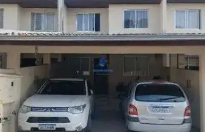 Condominio de sobrados localizado no bairro santa candida - sobrado à venda 3 quartos (1 suíte) com churrasqueira e 2 vagas no conjunto residencial, santa cândida, curitiba – financiável e aceita fgts