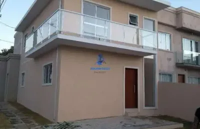 Sobrado em condominio fechado no pinheirinho - sobrado em condomínio no pinheirinho – 3 quartos, suíte, 2 vagas e ótima localização