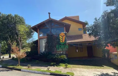 Casa com 3 suítes, sendo uma master, 5 banheiros, garagem para 5 carros, à venda no condomínio residencial aldeia da mata, votorantim/sp