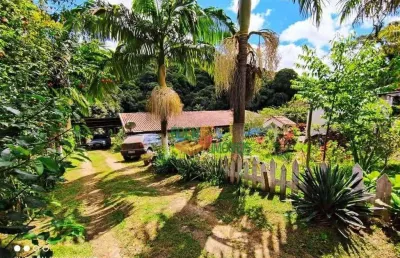 Sítio para quem busca contato com a natureza, com 5 quartos, sendo 1 suíte com hidromassagem, à venda na estrada rural, sarapuí de cima, piedade/sp