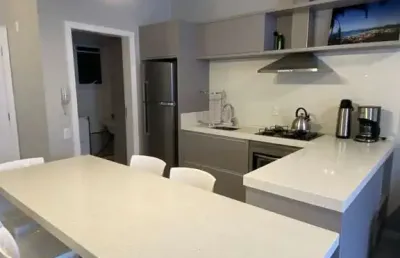 Apartamento com 2 quartos à venda na praia de palmas, governador celso ramos  por r$ 949.000