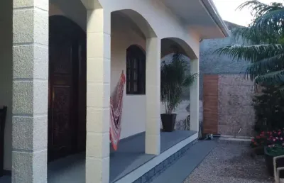 Casa com 4 quartos à venda no cachoeiras (guaporanga), biguaçu  por r$ 590.000