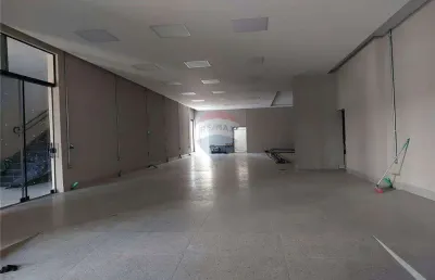 Ponto comercial para alugar na Praça Padre Armani, 42, Centro, Mogi Guaçu