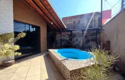 Casa com piscina à venda em jardim chaparral -mogi guaçu - sp