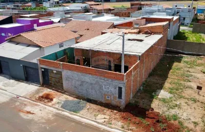 Duas casas germinada em fase de acabamento em bairro potencial