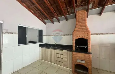 Casa a venda com area comercial nova cannaa mogi guaçu
