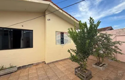 Casa com 3 quartos à venda na Rua Pedro Pascoalotti, 126, Jardim Rosa Cruz, Mogi Guaçu