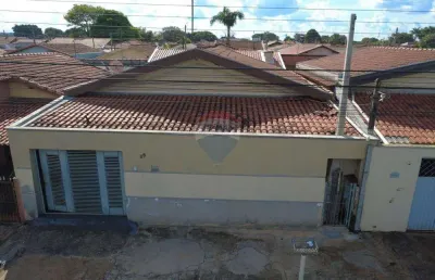 Casa com 3 quartos à venda na Avenida Ponta Grossa, 86, Jardim Ipê II, Mogi Guaçu