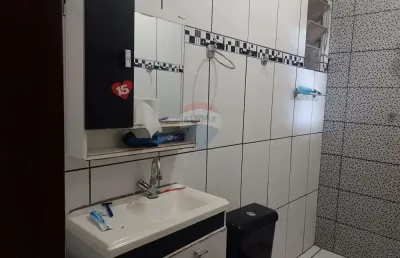 Casa com 3 quartos à venda na Rua Benedita Helena Del Giudice De Souza, 310, Jardim Furlan, Estiva Gerbi