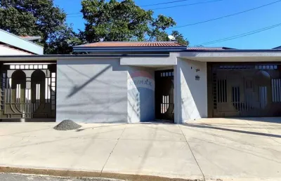 Casa a venda - 2 casas independentes - jd. itamaraty - ideal para morar e investir