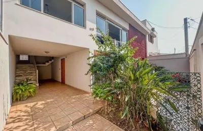 Casa para alugar com 319,91m² de área útil, no bairro nova mogi