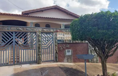 Casa com 3 quartos à venda no Jardim Itamaraty, Mogi Guaçu 