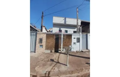 Alugo casa com 1 dormitório - 1 vaga coberta - jardim murilo - mogi guaçu