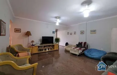Apartamento com 2 quartos canto do forte na praia grande/sp