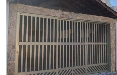 Casa com 3 quartos à venda na Rua Cravina, Jardim Real, Praia Grande