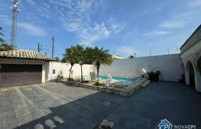 Casa com 5 quartos à venda na Rua dos Hibiscos, Balneário Praia do Pernambuco, Guarujá