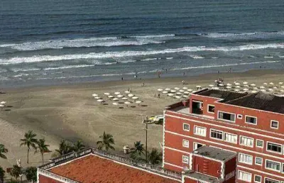 Apartamento com 3 quartos vista mar ótima localização