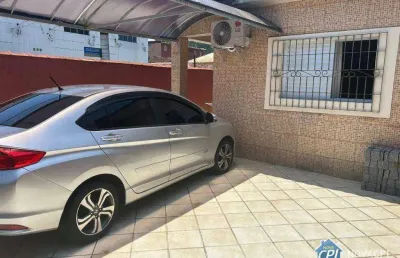 Casa com 2 quartos 2 vagas em praia grande canto do forte
