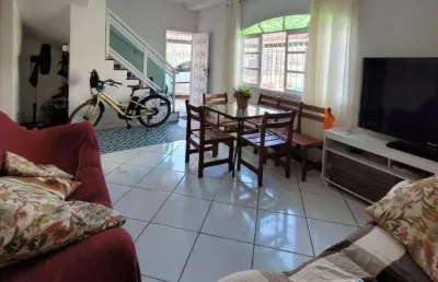 Casa com 3 quartos à venda na Rua Emílio de Menezes, Vila Assunção, Praia Grande