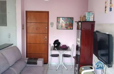 Apartamento mobiliado com 2 quartos na ocian em praia grande/sp